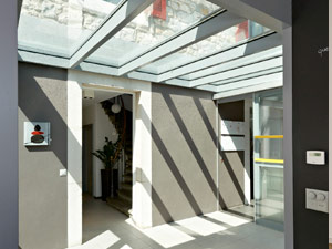 <strong>Realization: GDB New</strong> - &copy; Remy Gindroz